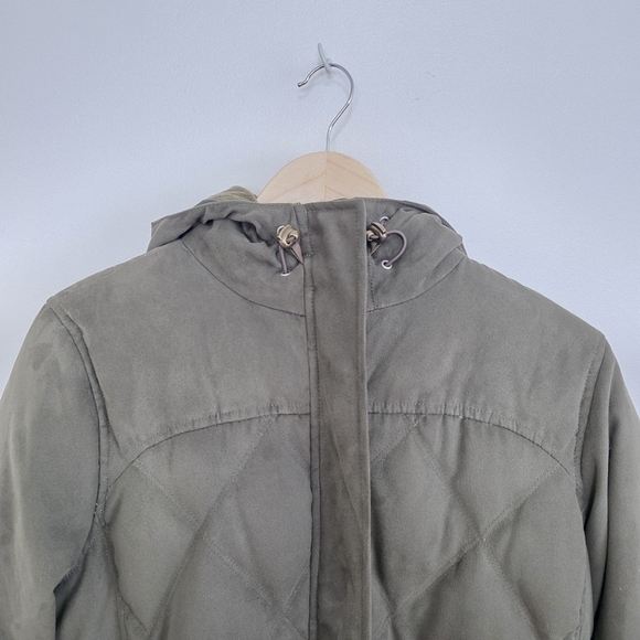 L.L Bean Quilted Down Coat Size Small Petite Green - Picture 8 of 10